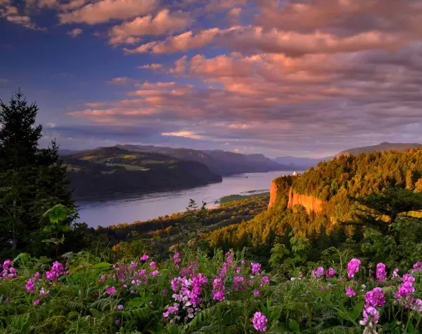 Columbia River Gorge